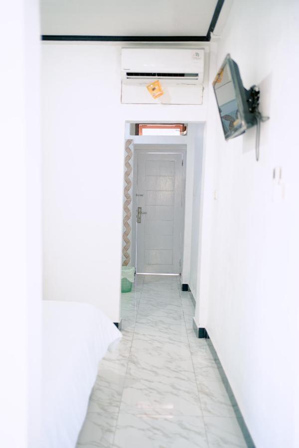 Getrudis Guesthouse ลาบวนบาโจ ภายนอก รูปภาพ